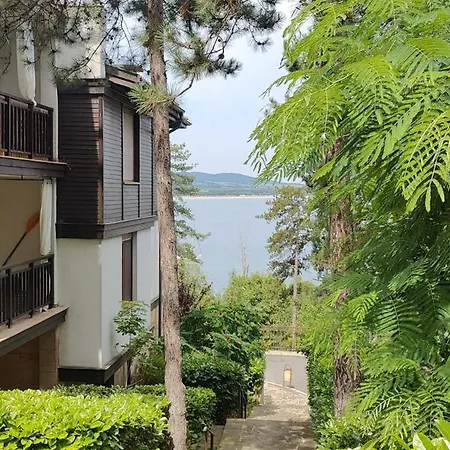 Santa Marina Private Szozopol